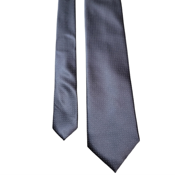 Gray Tie - Picture 2 of 5